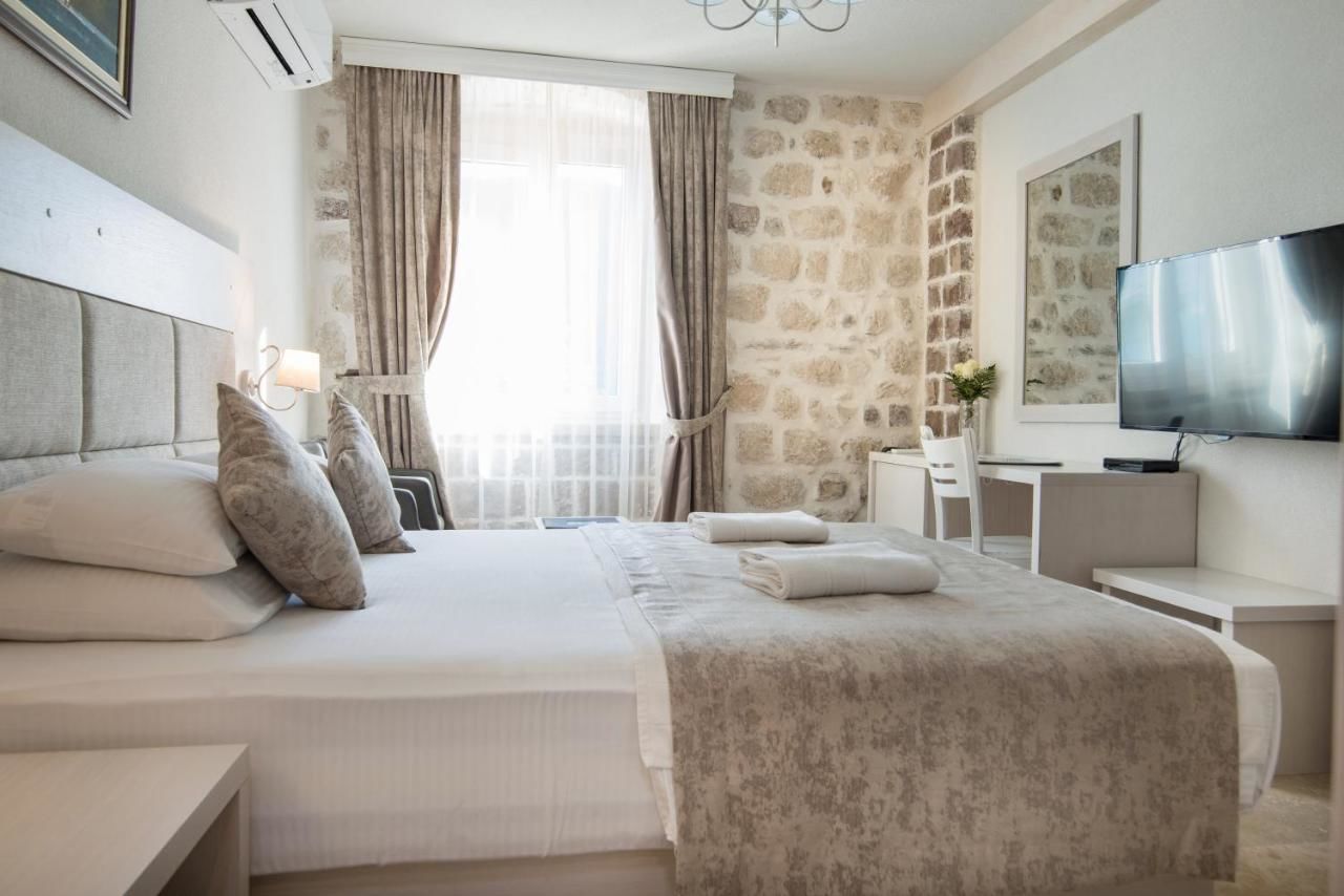 Отель Conte Hotel & Restaurant Пераст